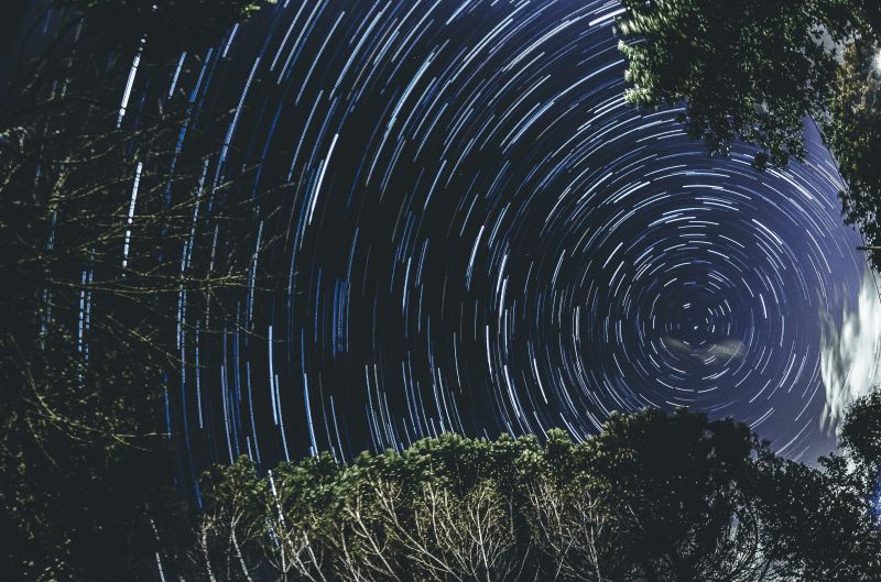 luca-iaconelli-x-d3XHS23oc-unsplash starry night